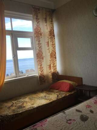 Гостевой дом Гостевой дом "МАТИС" Гагра-2